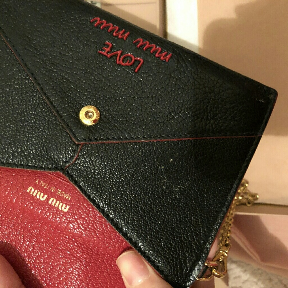 Miu Miu Valentine's purse on chains waisted bag - Picture 3 of 4